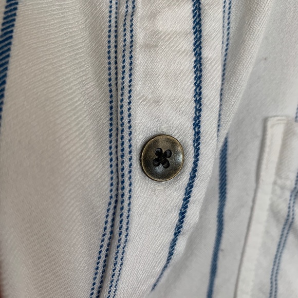 JACHS Girlfriend Button Down - Picture 5 of 9